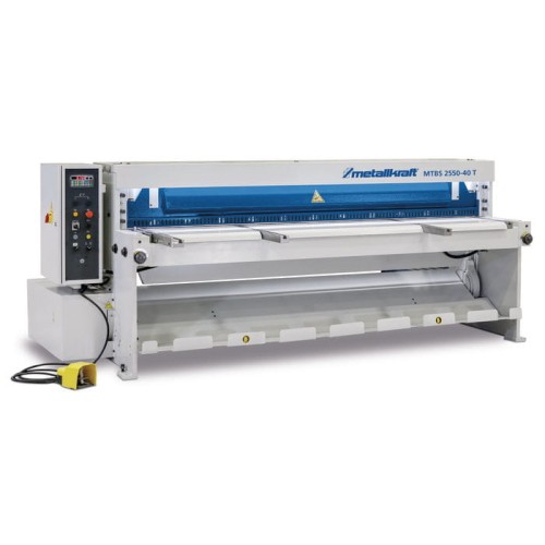 Metallkraft MTBS 1350-30 T - Mechaniczna gilotyna do blachy ze sterowaniem NC