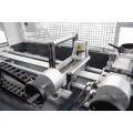 Komora robocza i mechanizm tnący automatycznej piły pionowej Metallkraft MKS 315 VA