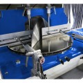 Pneumatyczny system docisku detali i tarcza wysuwana od dołu do cięcia profili aluminiowych