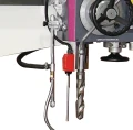 Zbliżenie na głowicę roboczą i dźwignie sterujące wiertarki promieniowej OPTIdrill RD 5E