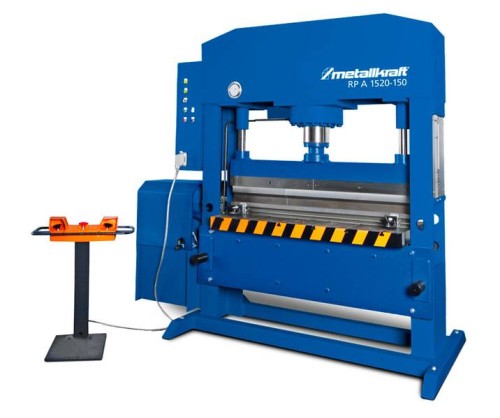 MetallkraftRP A 1520-100 - Prasa ramowa z urządzeniem fazującym